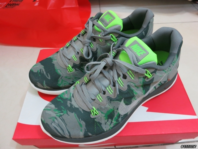 [開箱] NIKE LUNARGLIDE+5 EXT