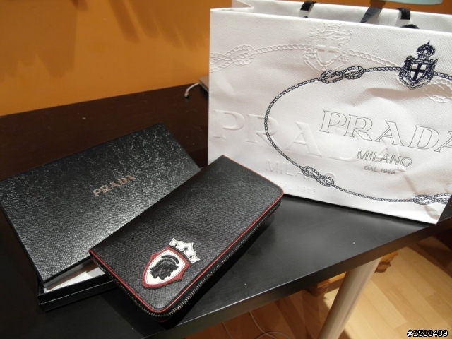 PRADA公事包開箱文
