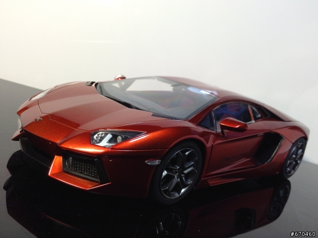 [作品分享] Aoshima 1:24 Lamborghini Aventador LP700-4