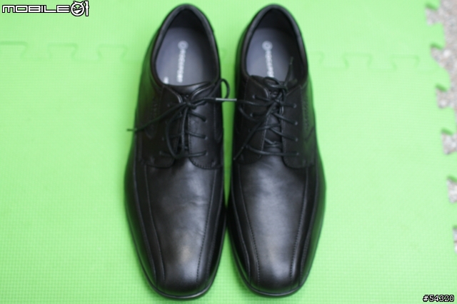 [分享]父親節老婆送好禮~Rockport 輕量商務鞋！