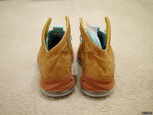 [分享] Nike LeBron X EXT Hazelnut & Denim QS