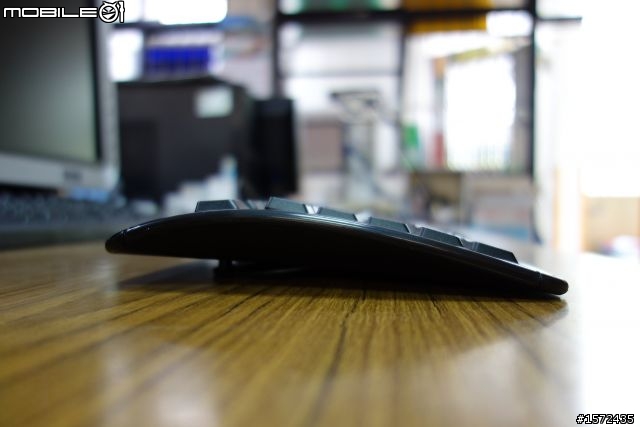 久違的BENQ A800 經典海貝鍵盤 英刻版
