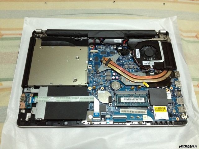 [胡亂開箱][7/5更新]ASUS X450JF 原本不想發開箱文的...但是.......