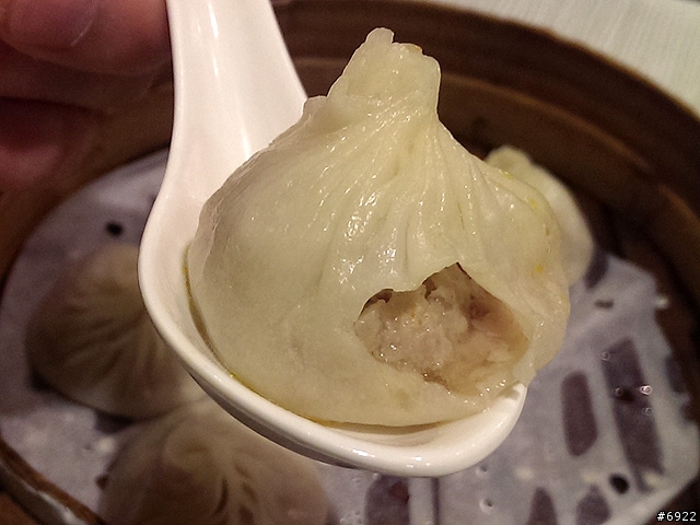 滬園拉麵小籠包