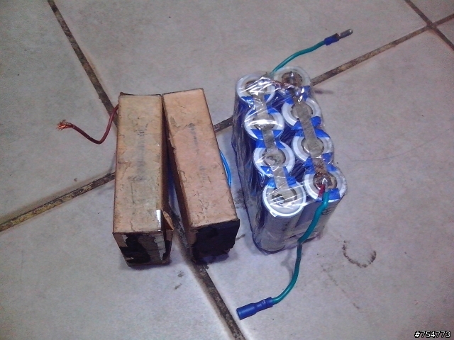 鋰鐵電池維修 ~diy顯示各串電池電壓值功能