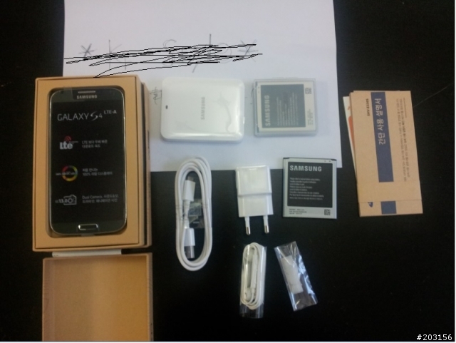 使用 高通800 2.3Ghz 的黑色 Galaxy S4 LTE-A(SHVE330S)簡單開箱~!!