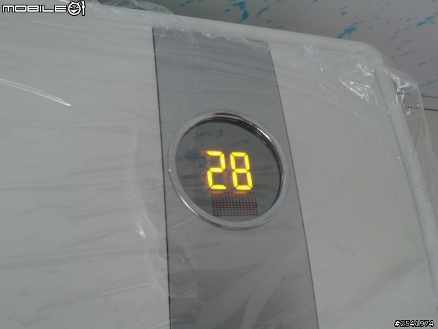 [協助]HERAN 分離式R410A冷氣室內機 購買約八天 使用第二次開10分鐘即不斷滴水
