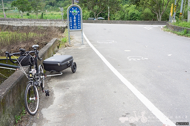 【一個人的旅行】兩鐵台東之旅 bike friday〔伯朗大道、阿智農場、台東熱氣球、鹿野高台、龍田自行車、知本溫泉、卑南豬血湯、徐媽媽蔥油餅〕