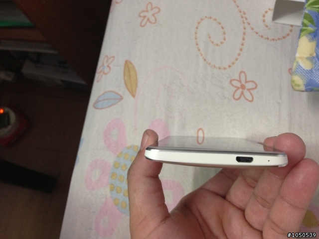 紫氣問題就直接送修吧 [我的NEW ONE回來了]