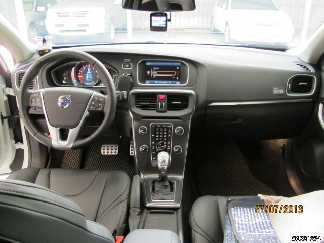 V40開箱與分享-更新高速油耗