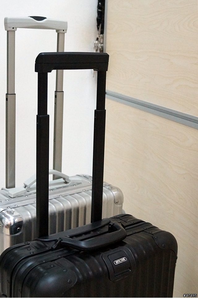 硬盤裏翻出Rimowa登機箱兩咖的玉照，想起來當時……