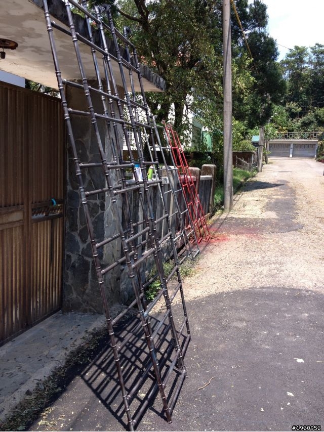 『廢墟，光影』2014/07/05 古堡完成