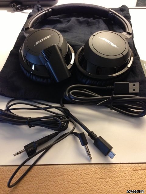 Bose AE2W 藍牙耳罩耳機簡單開箱