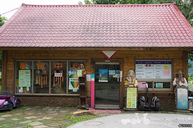 【一個人的旅行】兩鐵台東之旅 bike friday〔伯朗大道、阿智農場、台東熱氣球、鹿野高台、龍田自行車、知本溫泉、卑南豬血湯、徐媽媽蔥油餅〕