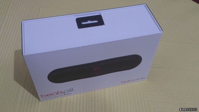 【開箱】Beats pill