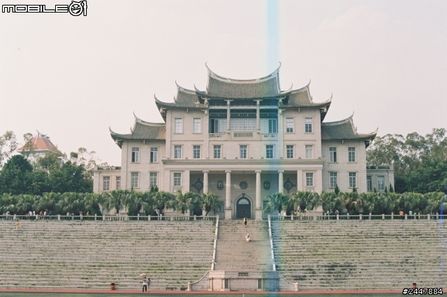 canon a-1 拍出的照片，會出現這樣的瑕疵，這是是麼原因？