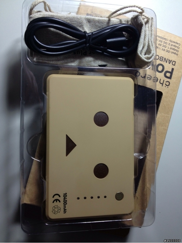 「開箱」日本 amazon秒殺熱賣商品「阿楞」行動電源