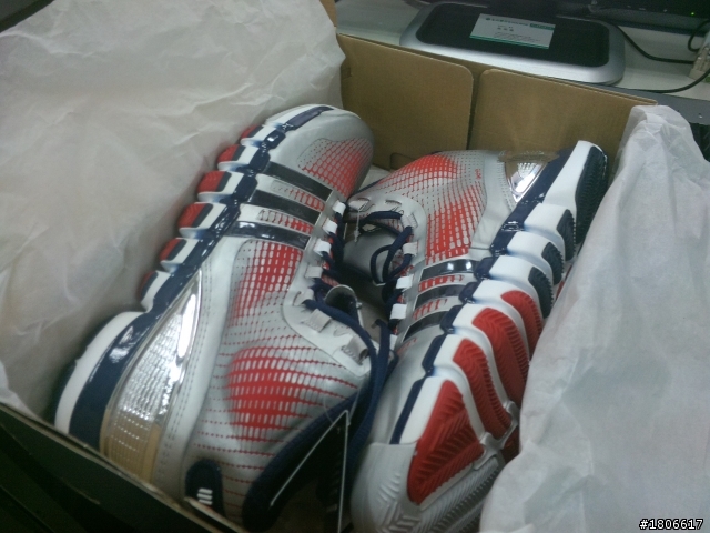 秀出你的籃球"瘋狂快"！adidas Crazy Quick開箱文!!!!!!!!!