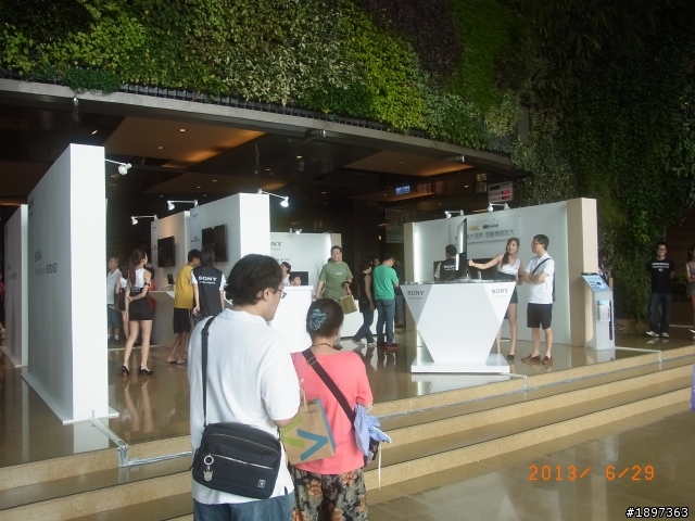 「Sony 2013 BRAVIA全系列 夏季新品體驗會」，京站廣場初體驗