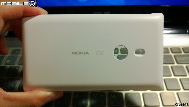 港版 Lumia 925 白色簡單開箱