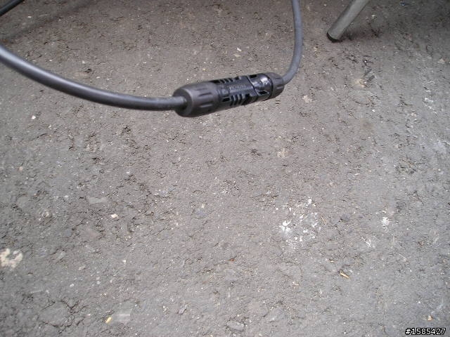微型太陽能光電~市電併聯轉換器.各廠牌使用分享