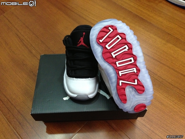 [開箱]我也入手AIR JORDAN 11 RETRO LOW