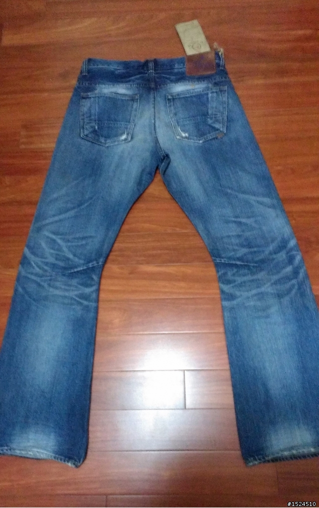 炎炎夏日硬是要穿牛仔褲，兼顧舒適與外觀的好選擇，PRPS GTO P43P02I。