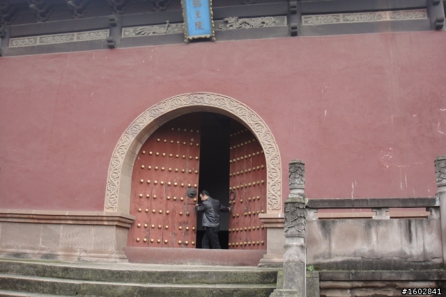 《明蜀王陵》深入蜀王陵墓地宮