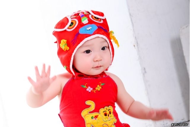 兒子滿周歲所拍的沙龍照