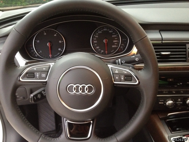 第一次小開箱一下，老爸的禮物....A6 2.0TDI (代父開箱)~
