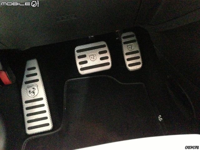 我BOSS的新車 ABARTH 595