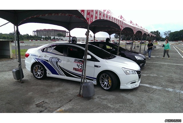 (圖多慎入)Luxgen 5 Sedan龍潭賽車場LTNS人車事獨走賽紀實