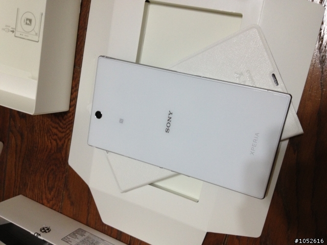 Sony Xperia Z Ultra不專業開箱～