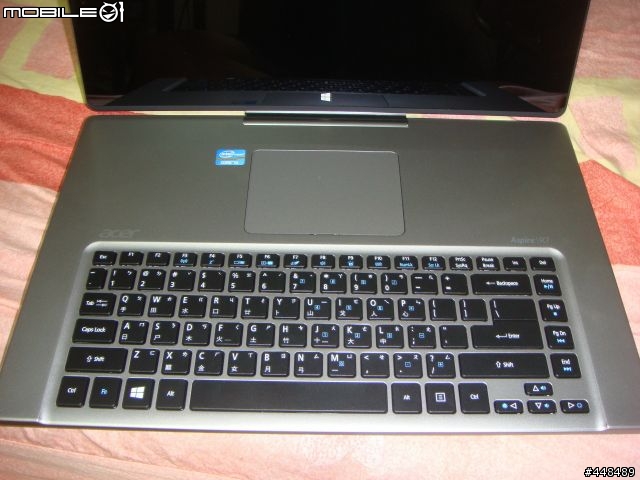 [簡易開箱] 變形筆電ACER R7-571G + mSata SSD安裝教學