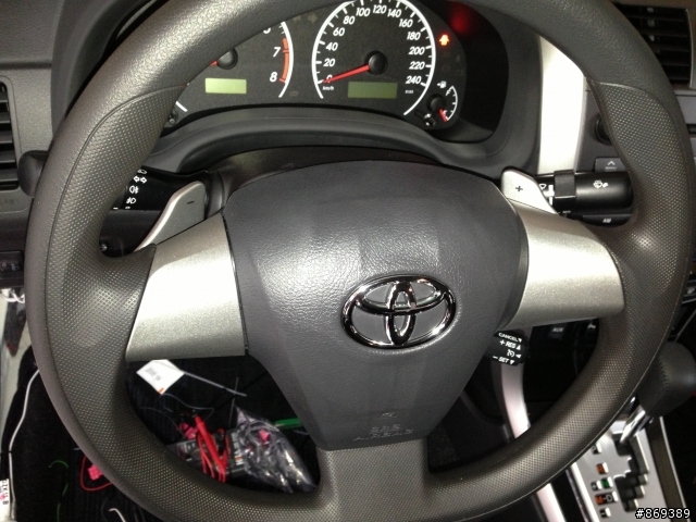 ALTIS 1.8E 開箱 加裝換檔撥片+方向盤緩衝墊...