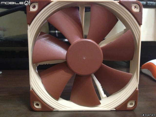 [開箱分享]貓頭鷹Noctua 2013全新款式風扇