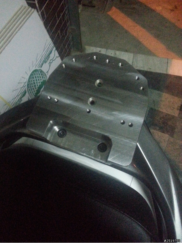 自製xciting 400後行李箱架