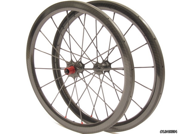 關於Equinox CP012輪組的疑問