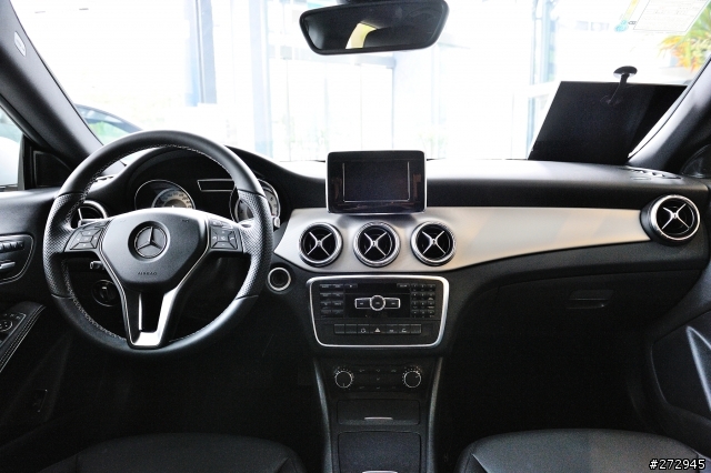New E-CLASS & CLA 賞車