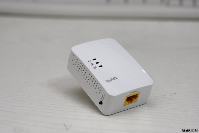 ZyXEL PLA4101電力線上網設備入手＂開箱文＋勸敗文＂