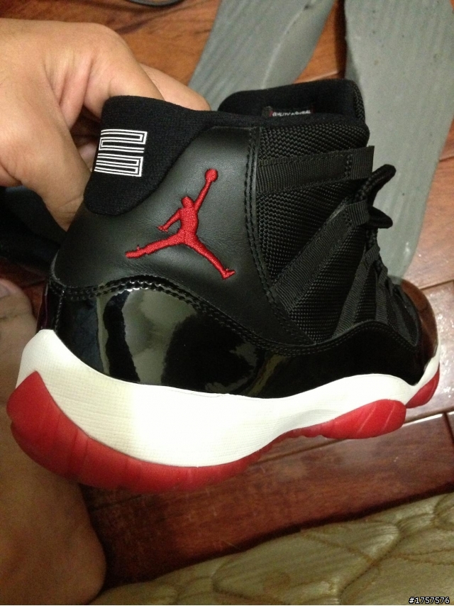 請問各位這雙AJ11是否為正品(圖多)