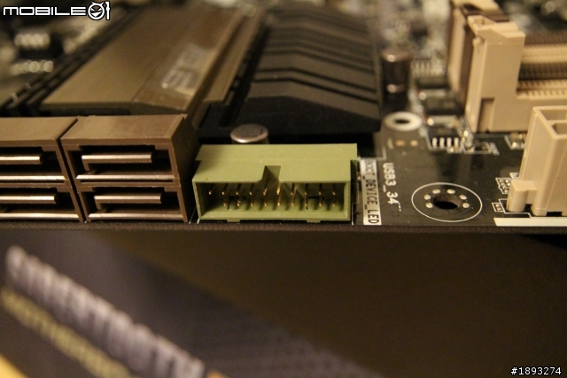 [開箱] ASUS 五年保固 TUF 系列 SABERTOOTH Z87