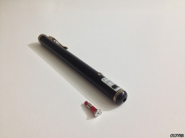 蘋果禁衛軍-小小一顆威力十足！iPin iPhone 耳機孔雷射簡報器