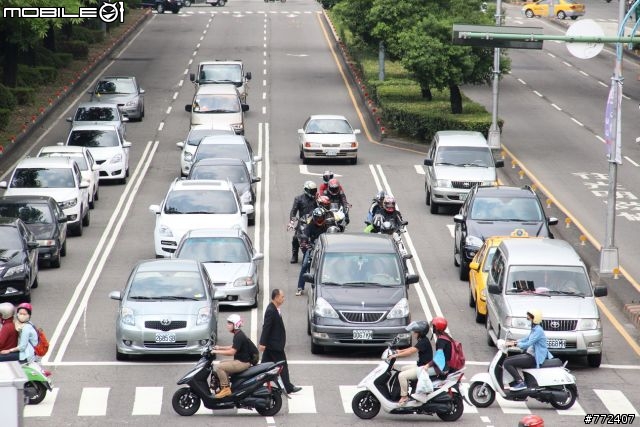 重車日誌18：向偉大的交通法規致敬