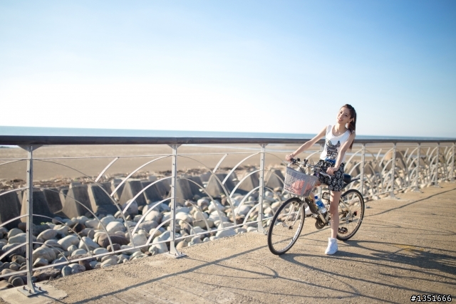 Sigma 35 F1.4 - VS. - CANON 35L  (震撼的結尾)