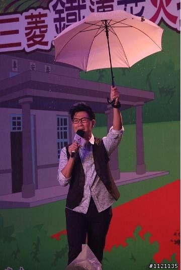 德國進口手排Fiesta週年開箱回憶&周末賽道+鐵道亂闖記