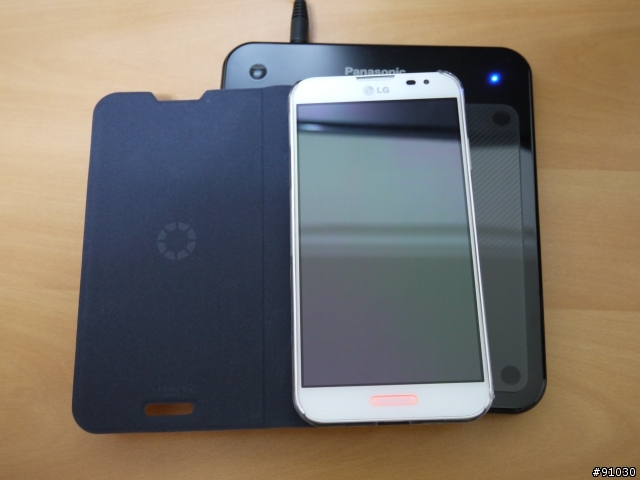 LG G PRO 簡單開箱之 黑白雙雄 (喚醒式皮套+無線充電測試)