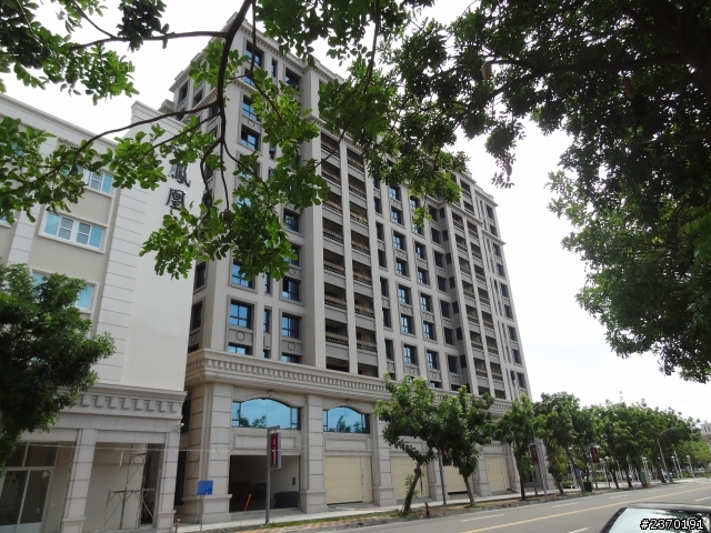 縣府及糖廠附近繞一圈…