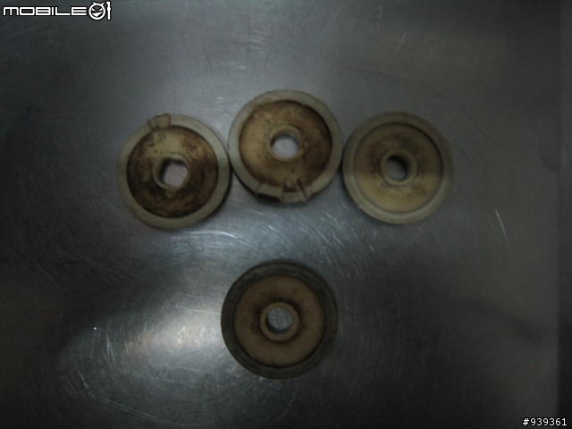 找紗窗輪   聽說停產了...