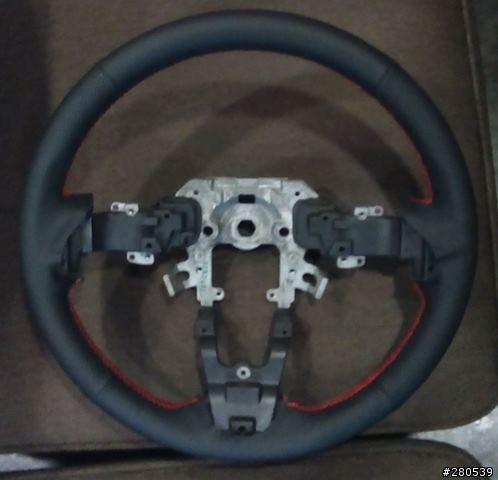 New mazda3 日行燈 + 手工縫製打孔真皮方向盤